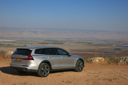 וולוו V60 קרוס קאנטרי